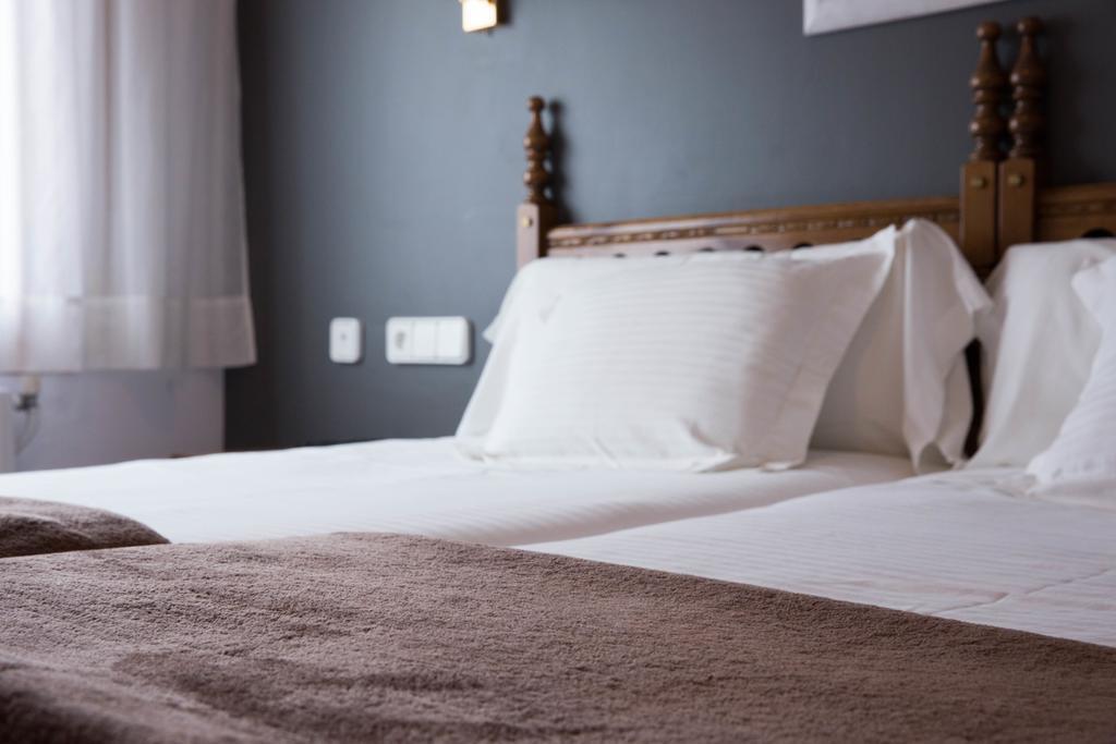 Hotel Bruna เอสเตร์รี ดาเนว ภายนอก รูปภาพ