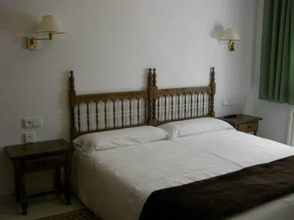 Hotel Bruna เอสเตร์รี ดาเนว ภายนอก รูปภาพ